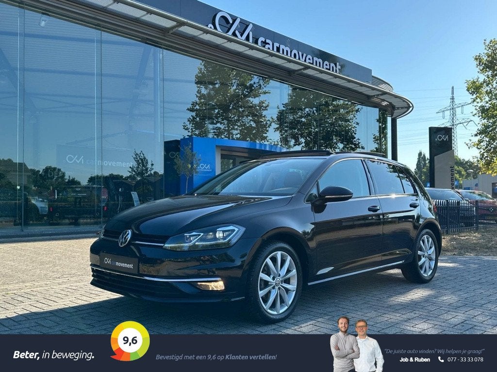 Volkswagen Golf 1.5 TSI Highline Aut. I Pano I Navi I Stoelv, Auto's, Zwart, 4 cilinders, 150 pk, Zwart