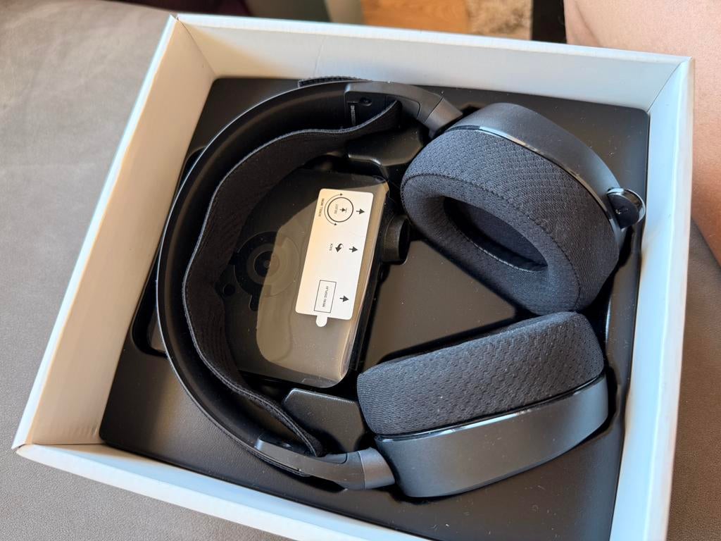 Steelseries arctis pro wireless, Ophalen, Zo goed als nieuw