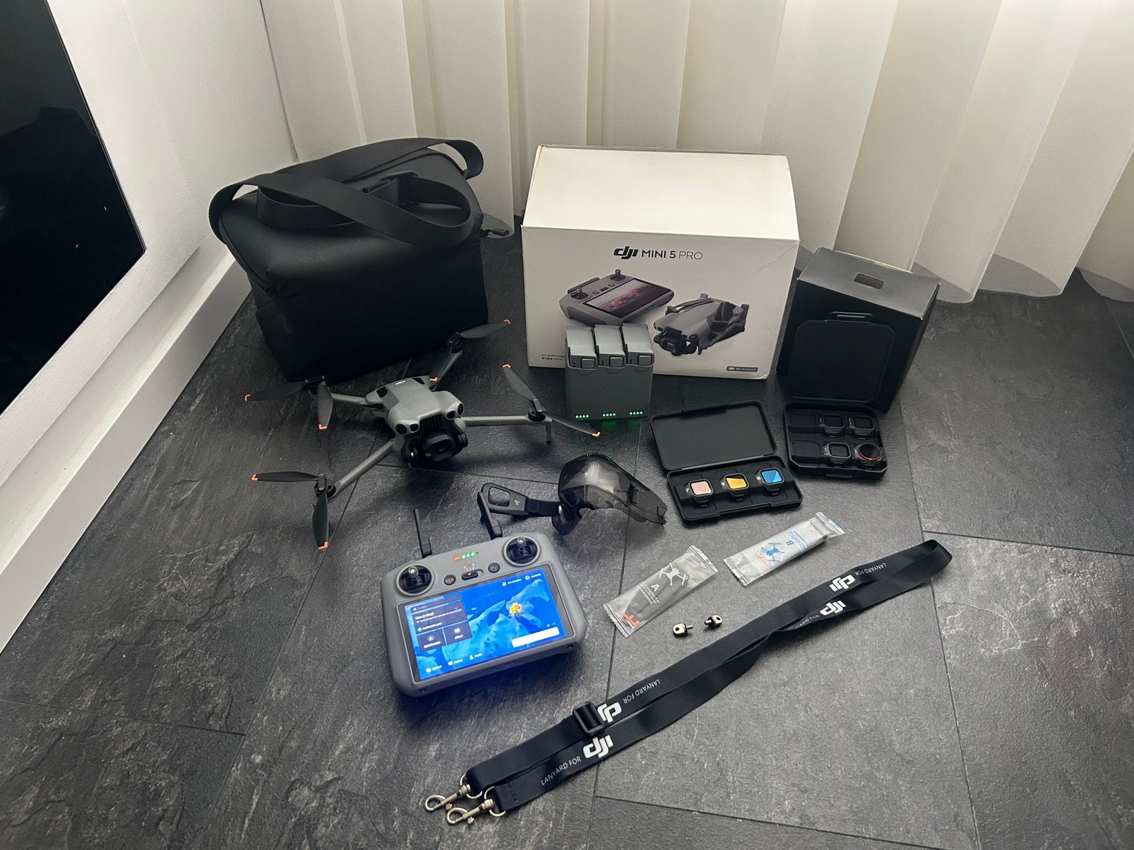 Dji Mini 5 pro fly more combo in goede staat!, Gebruikt, Ophalen of Verzenden, DJI, Professionele drone