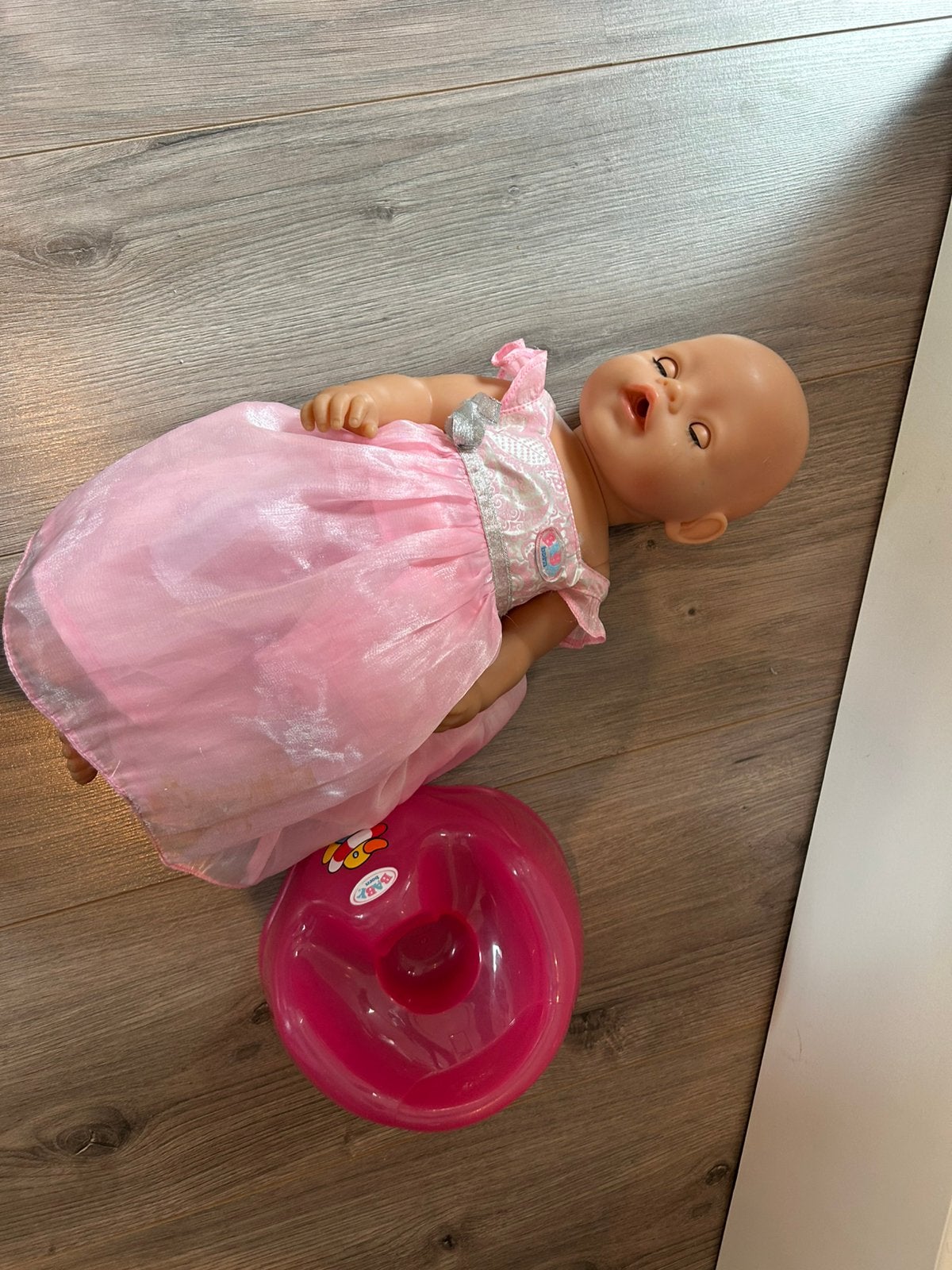 Baby born, Kinderen en Baby's, Speelgoed | Poppen, Ophalen of Verzenden, Zo goed als nieuw, Babypop