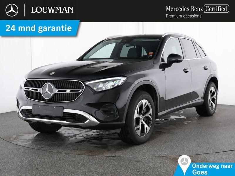 Mercedes-Benz GLC 300 e 4MATIC Plug-In Hybride Trekhaak | Le, Auto's, Automaat, 12 maanden, Zwart, Leder en Stof