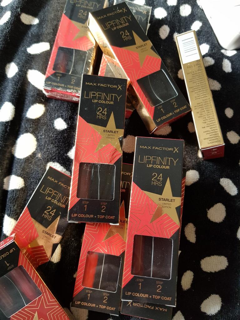 10 stuks maxfactor lipfinity zonder topcoat nr 88, Ophalen of Verzenden, Nieuw, Overige kleuren, Handen en Nagels