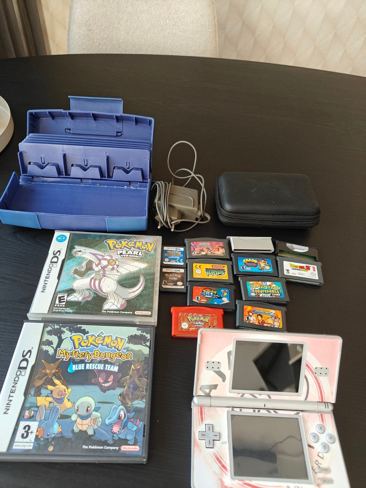 Nintendo DS Lite met Pokémon games en accessoires, Ophalen, Gebruikt, Roze, Met beschermhoes of tas