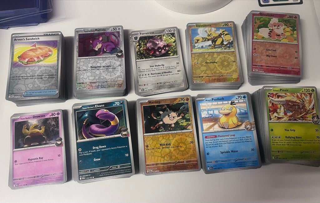Pokémon Destined Rivals, Ophalen of Verzenden, Gebruikt, Meerdere kaarten