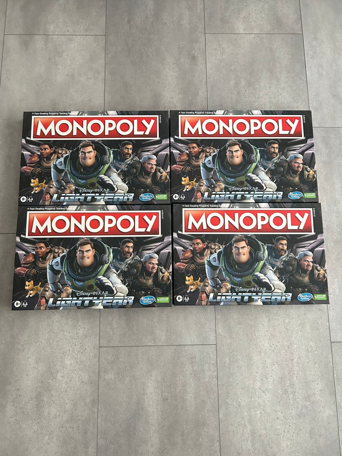 4x (nieuw) monopoly Disney pixar Lightyear editie, Ophalen, Zo goed als nieuw