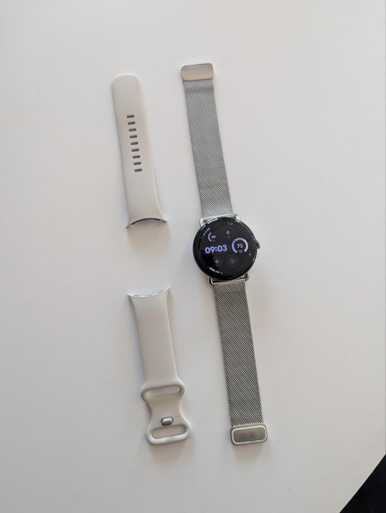 Google Pixel Watch 4 (Zilver, 45mm, Wifi), Google, Ophalen of Verzenden, Zo goed als nieuw, GPS