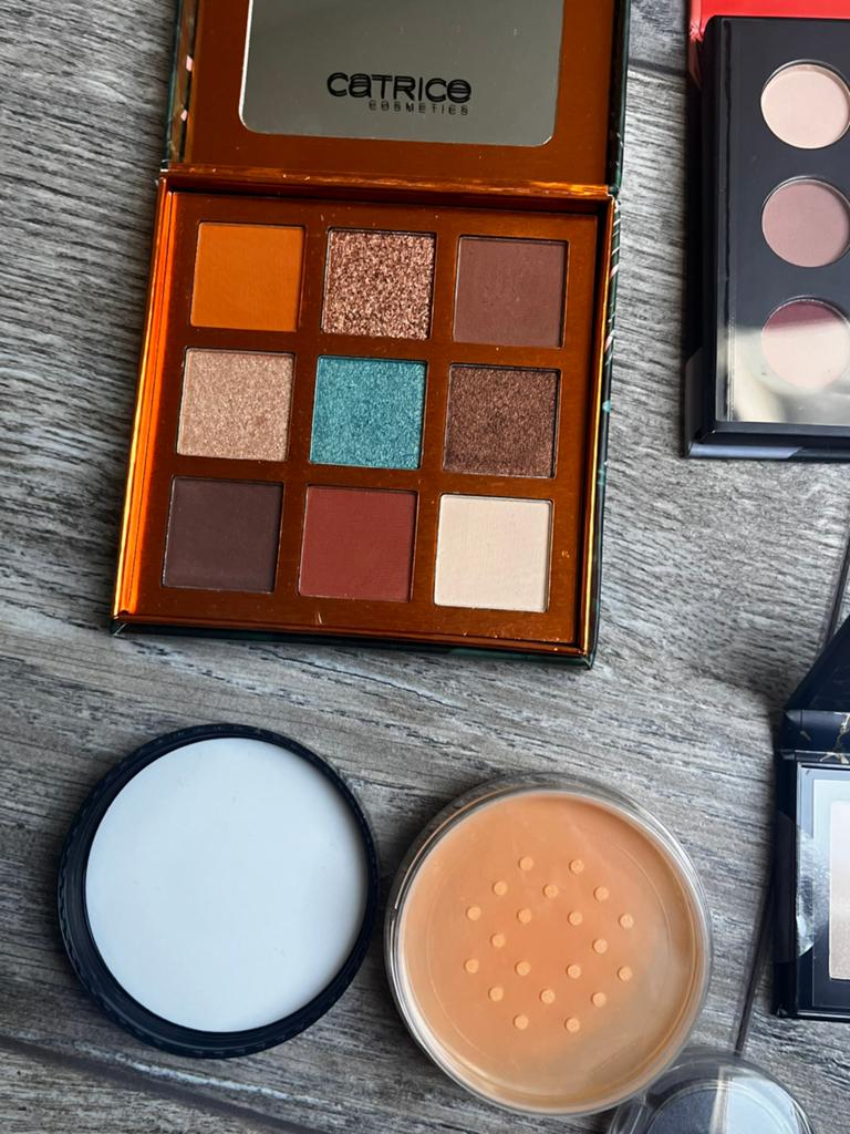 Makeup nieuw, Ophalen of Verzenden, Zo goed als nieuw, Gehele gezicht