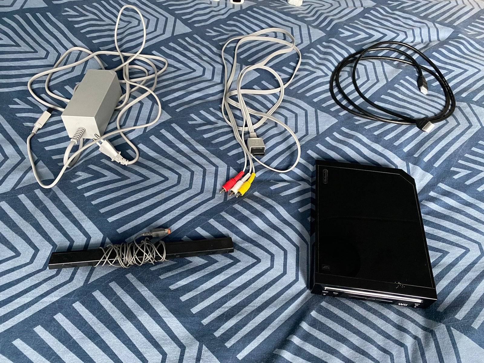 Complete Nintendo Wii bundel met 4 controllers en 20+ games, Spelcomputers en Games, Ophalen, Gebruikt, Met 3 controllers of meer
