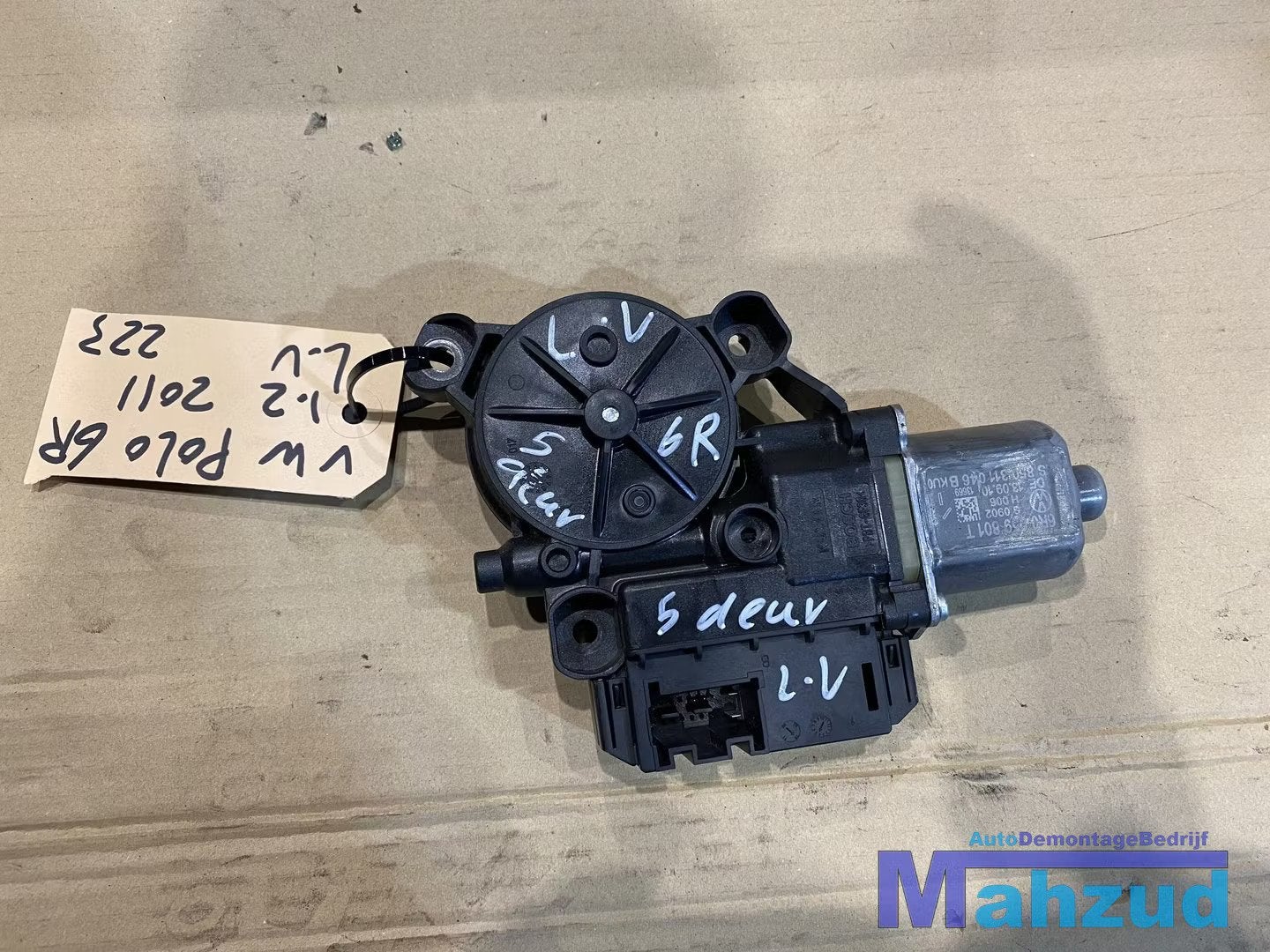 VW POLO 6R Links voor raammechaniek motor 6R0959801T, Gebruikt, Volkswagen, Volkswagen AG, Berliner Ring 2
38440  Wolfsburg, DE
