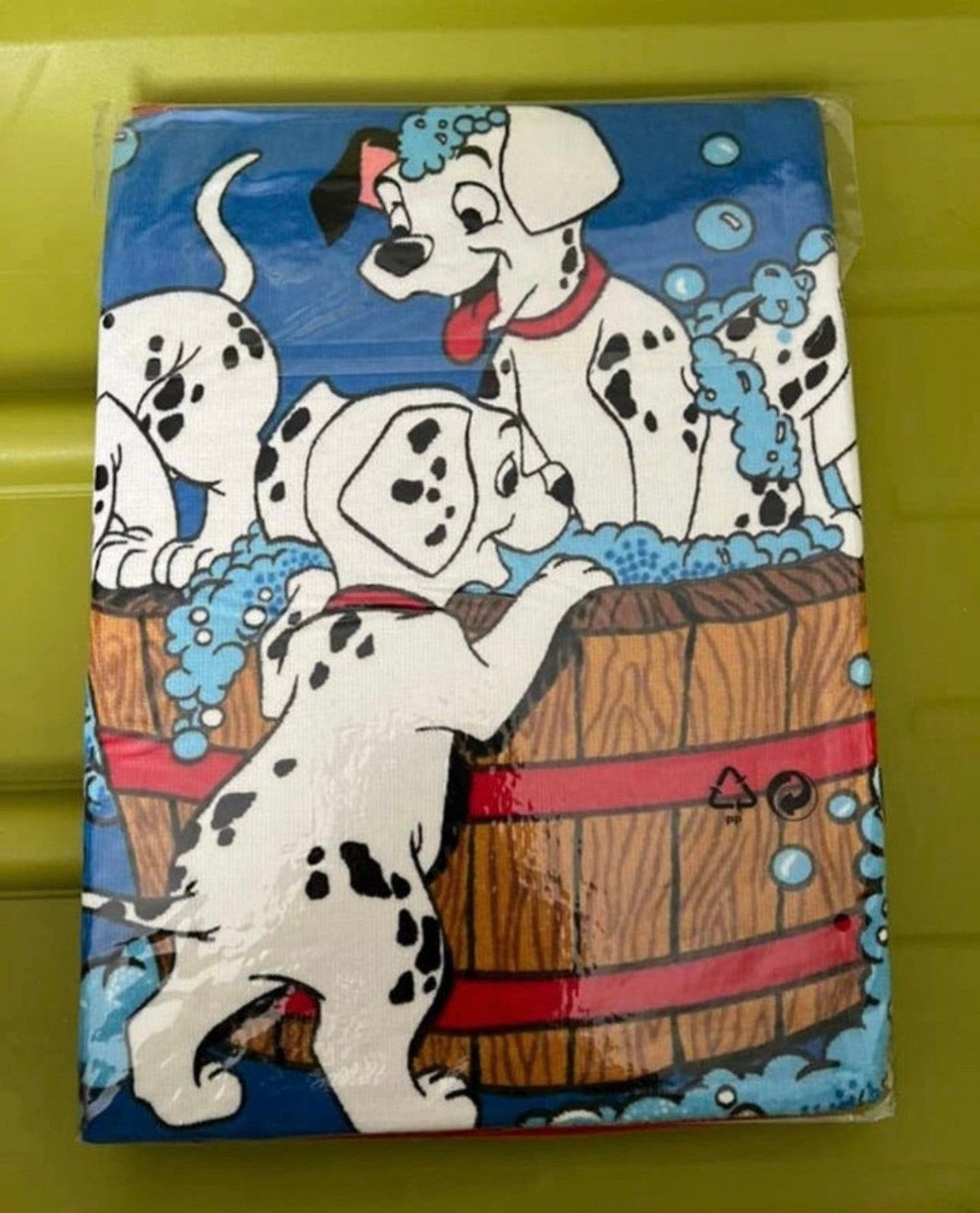 Disney velours strandlaken nieuw!!!, Ophalen of Verzenden, Overige figuren, Zo goed als nieuw, Beeldje of Figuurtje