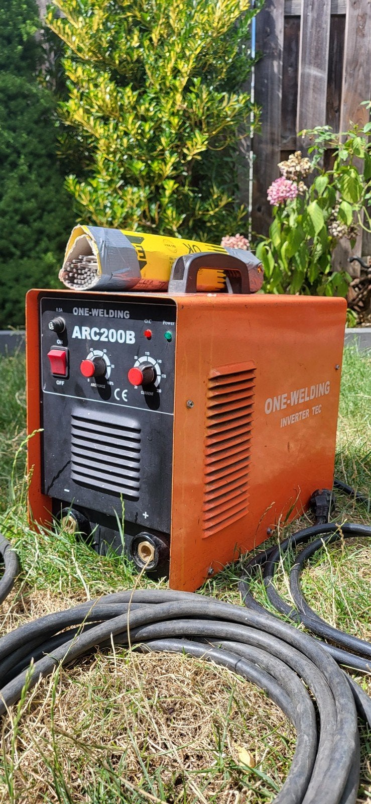 One welding ARC 200 B 200 Ampére  professioneel lasapparaat, Ophalen, 150 tot 250 ampère, Elektroden