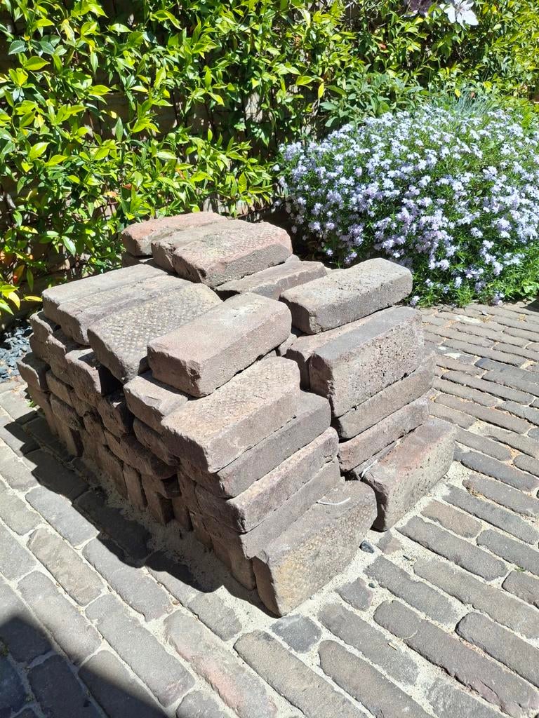 Hard gebakken rode waaltjes +/- 100 st., Ophalen, Klinkers