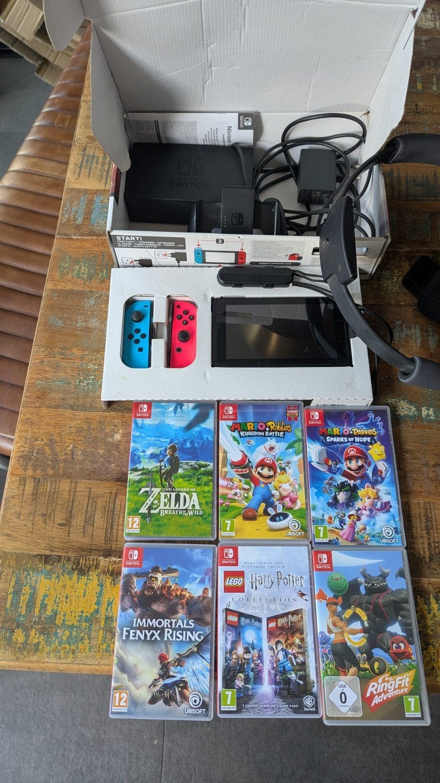 Nintendo Switch compleet + 6 games (Zelda, Ring Fit, Mario), Ophalen, Zo goed als nieuw, Switch Original