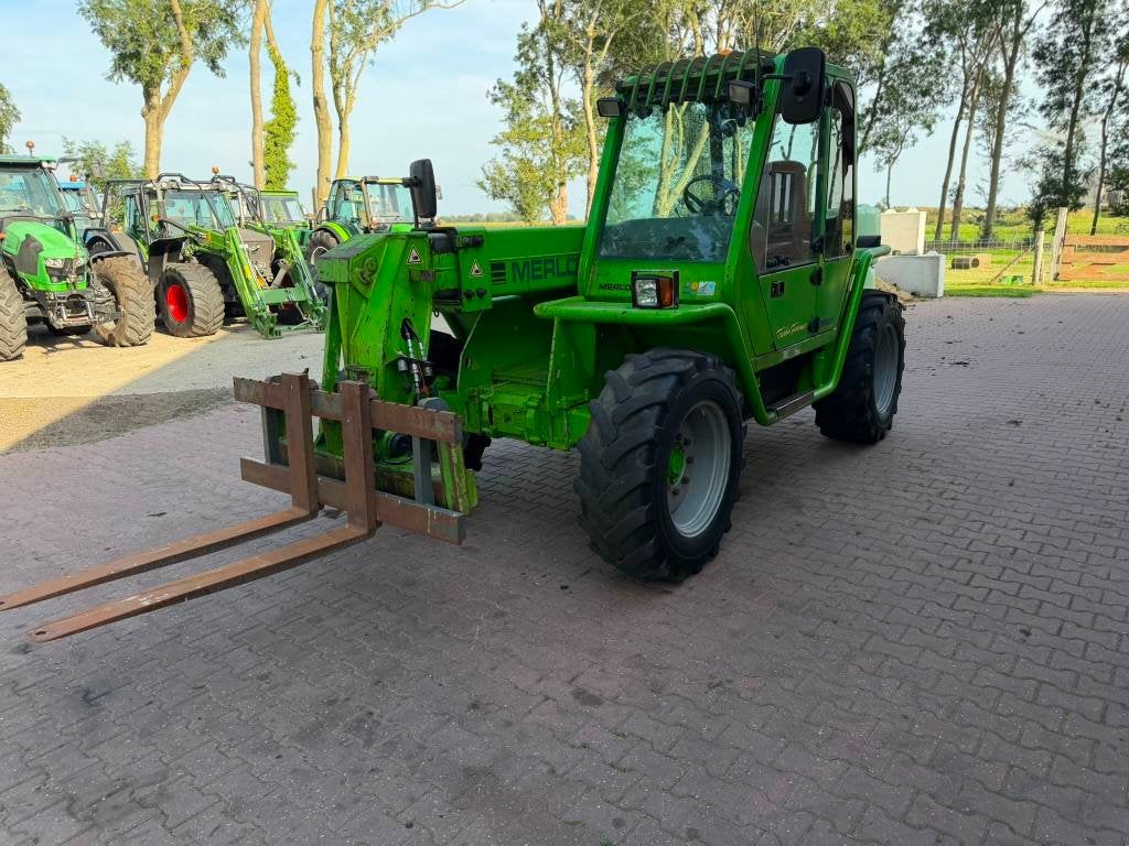 Merlo P33.7 EVT (bj 2000), Verreiker