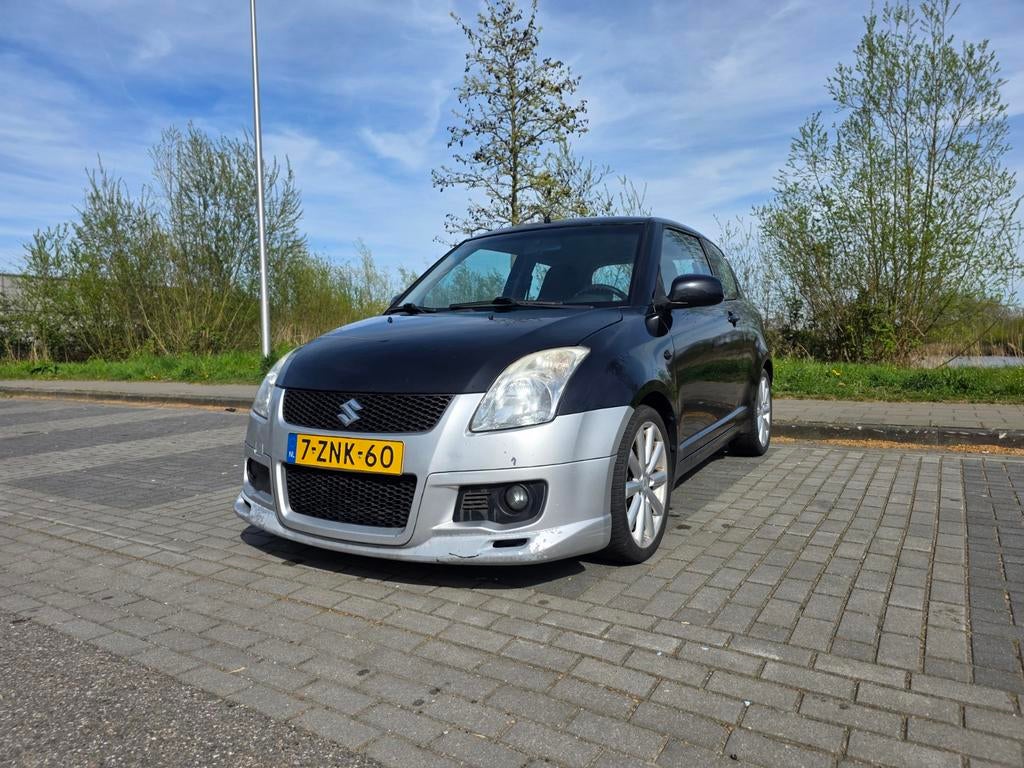 Suzuki Swift 1.6 3D Sport 2008 Zwart, Auto's, Suzuki, Voorwielaandrijving, 1005 kg, 40 €/maand, Zwart