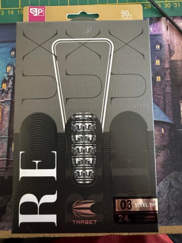 Nieuwe Target Redux 03  Darts - 24 gram - Ongebruikt, .., Nieuw, Ophalen of Verzenden, Pijlen