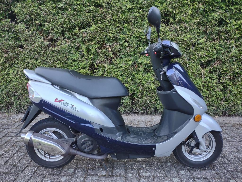 Nette Peugeot V-Clic Snor Scooter - Rijklaar, 50km/u, Fietsen en Brommers, Ophalen, Gebruikt, Maximaal 45 km/u, Overige modellen