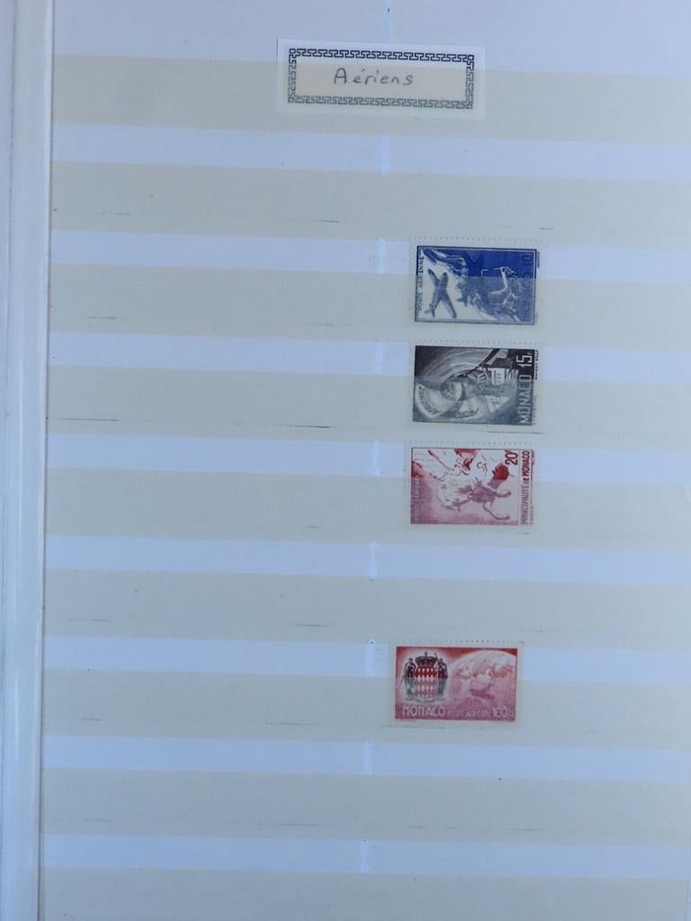 MONACO BOB - voorraadboek met veel materiaal - (M109) - 1/2, Ophalen of Verzenden, Buitenland