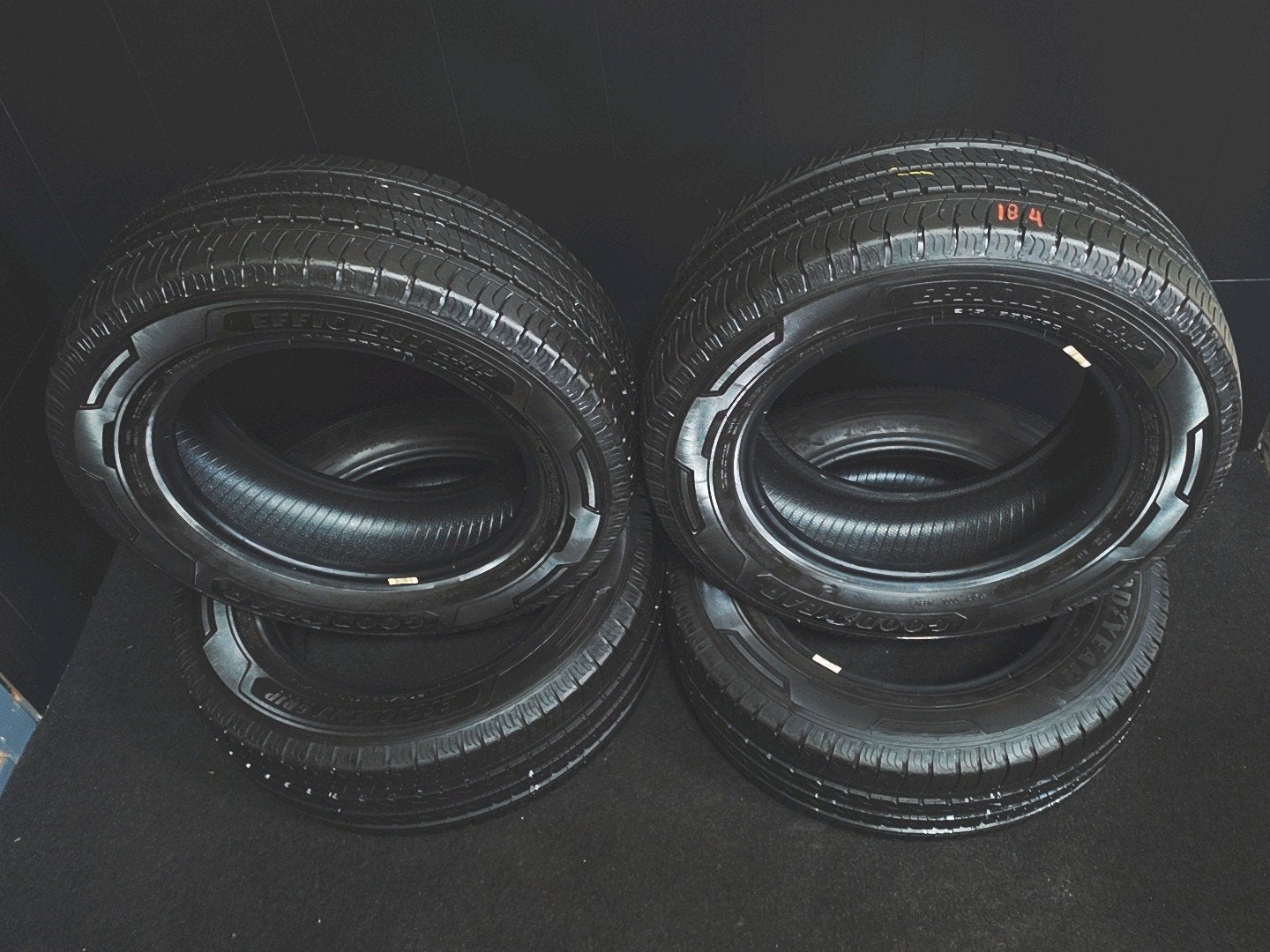 215 65 R16C Goodyear efficientgrip CARGO banden, 16 inch, Goodyear, Ophalen of Verzenden, Band(en)