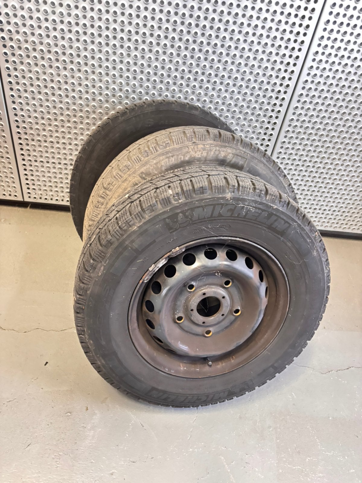 3 velgen Ford Transit bus, vanaf 2015, €50 per drie, Ophalen of Verzenden