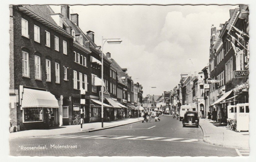 Roosendaal - Molenstraat, met mooie oude auto's, Ophalen of Verzenden, 1960 tot 1980, Ongelopen, Noord-Brabant