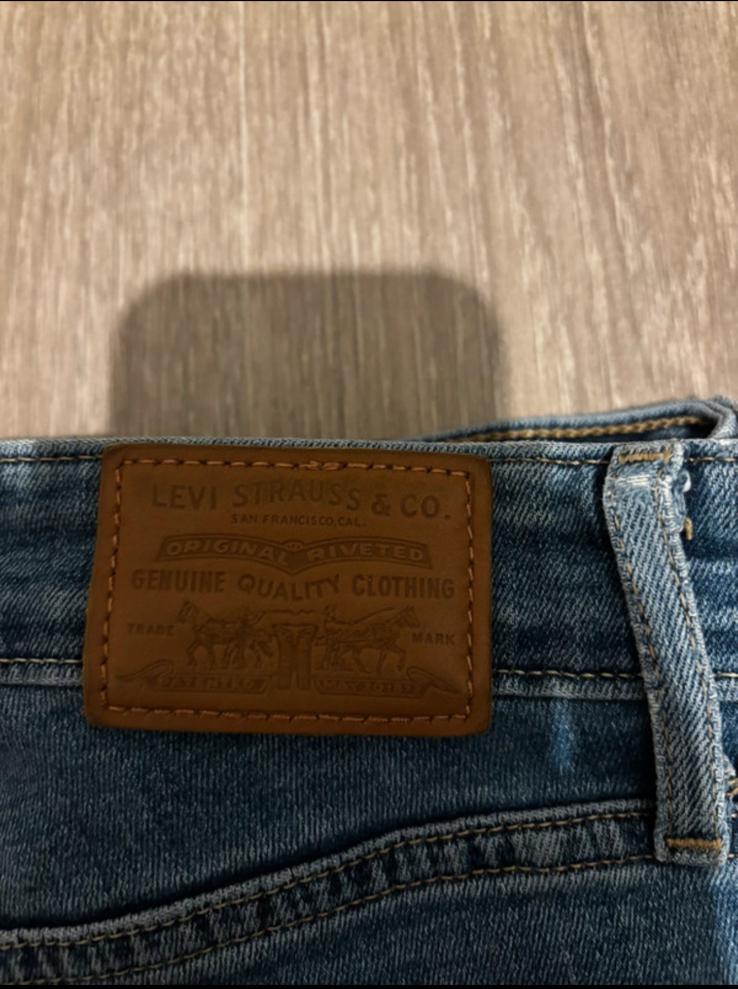 Levi’s jeans, Ophalen of Verzenden, Zo goed als nieuw, Blauw, W33 - W34 (confectie 48/50)