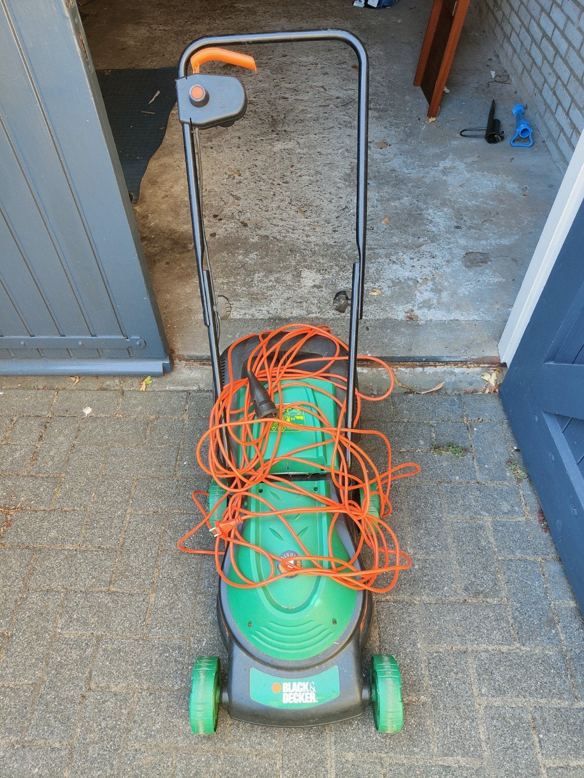 Black&Decker elektrische Grasmaaier, Ophalen, Gebruikt, Elektrische grasmaaier, Black+Decker