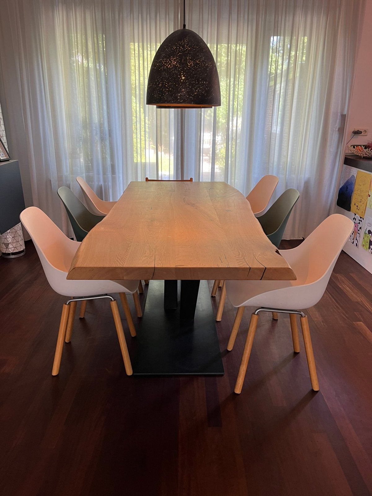 Prachtige Eiken Boomstamtafel 'ZwaarTafelen' - stalen V-poot, Huis en Inrichting, Tafels | Eettafels, Ophalen, Eikenhout, 200 cm of meer