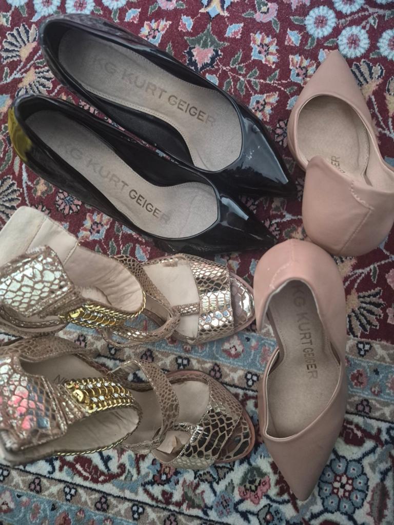 3 paar Kurt Geiger high heels: zwart, nude, goud, Zwart, Ophalen of Verzenden, Schoenen met hoge hakken, Gedragen