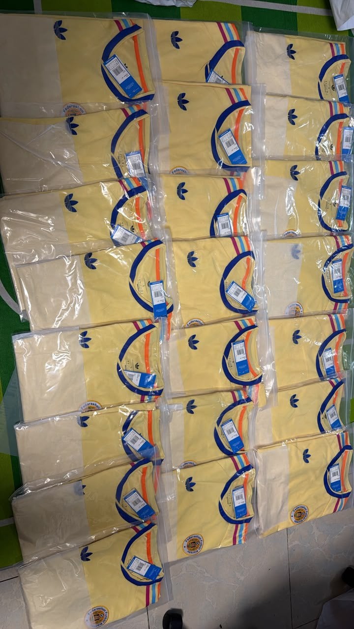 Grote partij voetbalshirts Curaçao direct leverbaar!, Ophalen, Geel, Nieuw, Overige maten