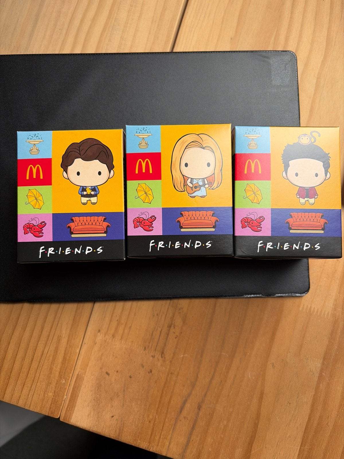 FRIENDS McDonald's spaaractie figuren (3 stuks), Ophalen, Nieuw