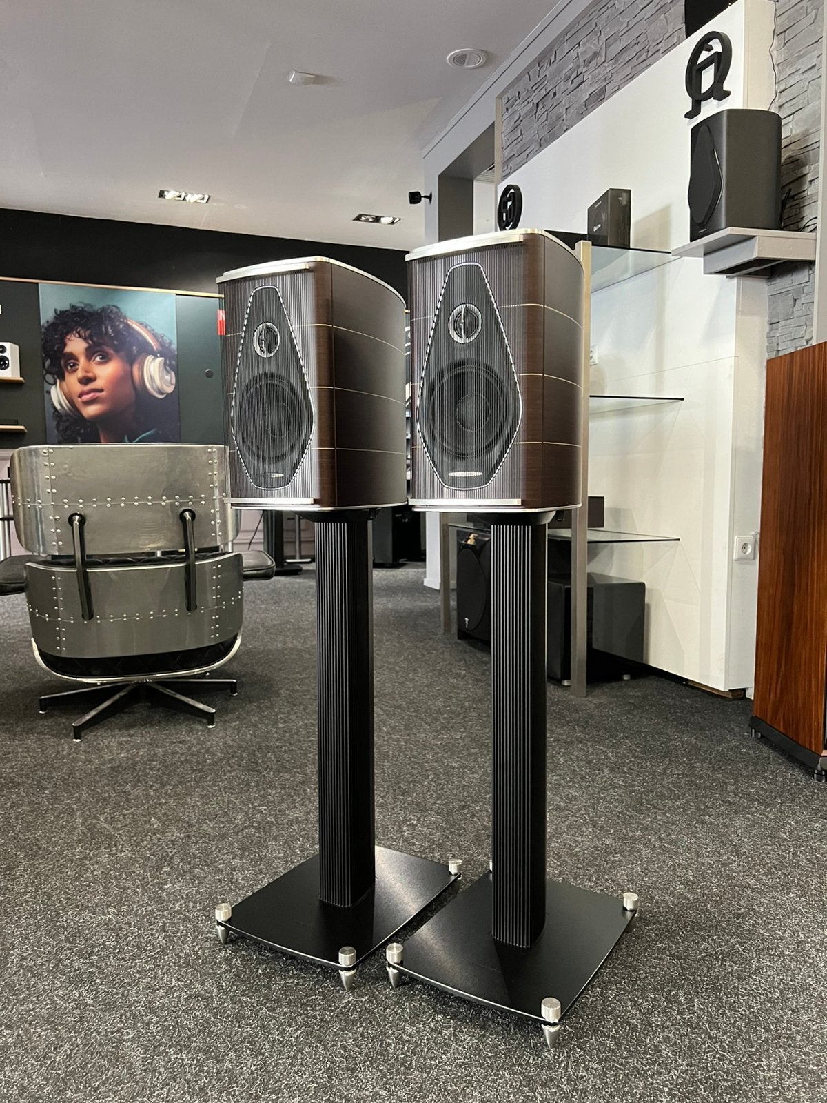 Sonus Faber Olymica Nova I + Olympica Nova stands Set van 2, Overige merken, Inclusief standaarden, 120 tot 150 watt, Nieuw