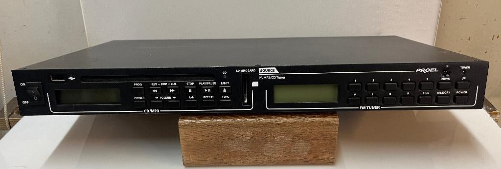 Professionele FM/Cd/MP3/USB/SDkaart tuner., Ophalen of Verzenden, Zo goed als nieuw, Audio