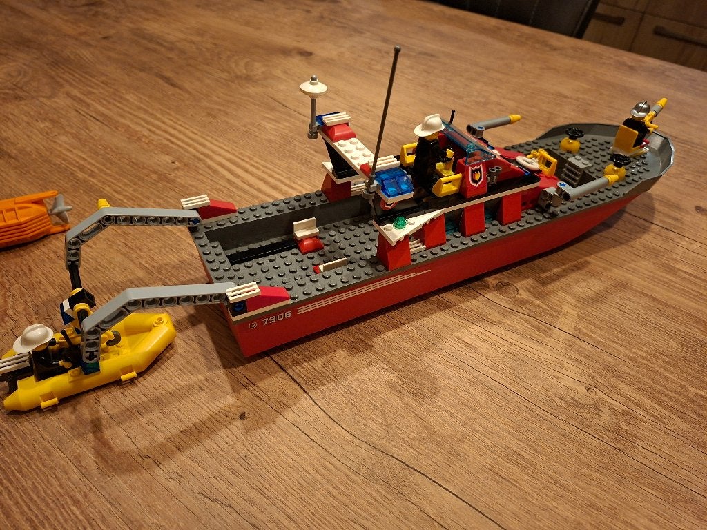 Lego Brandweerboot 7906, Lego, Ophalen of Verzenden, Complete set, Compleet