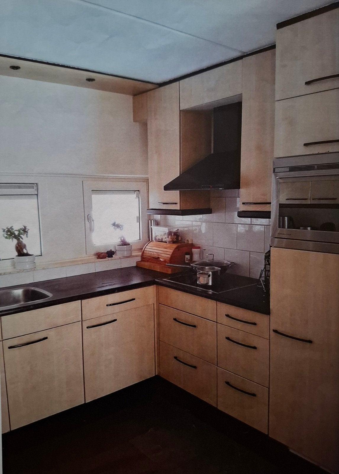 Complete keuken met beukenmotief en apparatuur, Huis en Inrichting, Keuken | Complete keukens, Ophalen, Gebruikt, Hoekkeuken
