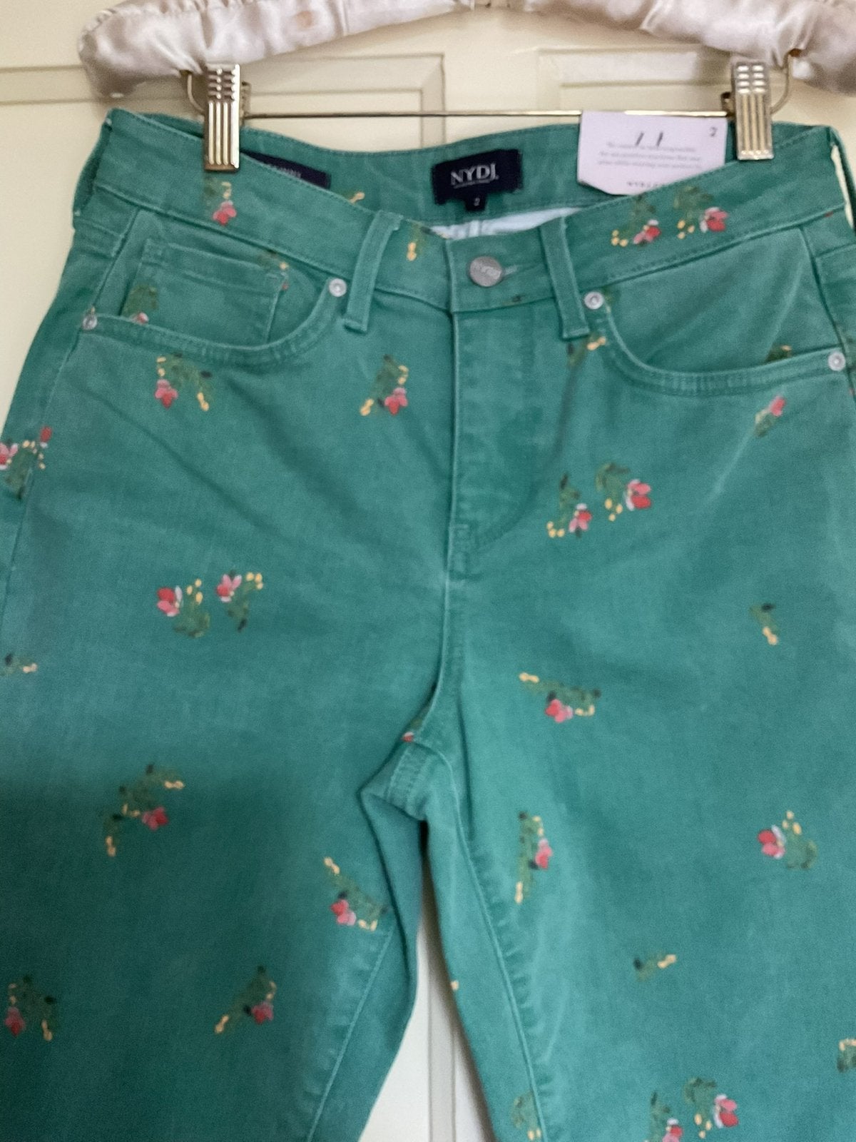 NIEUWE HELE LEUKE NYDJ GROEN MET PRINT MT 34 UK MT 6, NOT YOUR DAUGHTERS YEANS, Nieuw, Ophalen of Verzenden, Maat 34 (XS) of kleiner