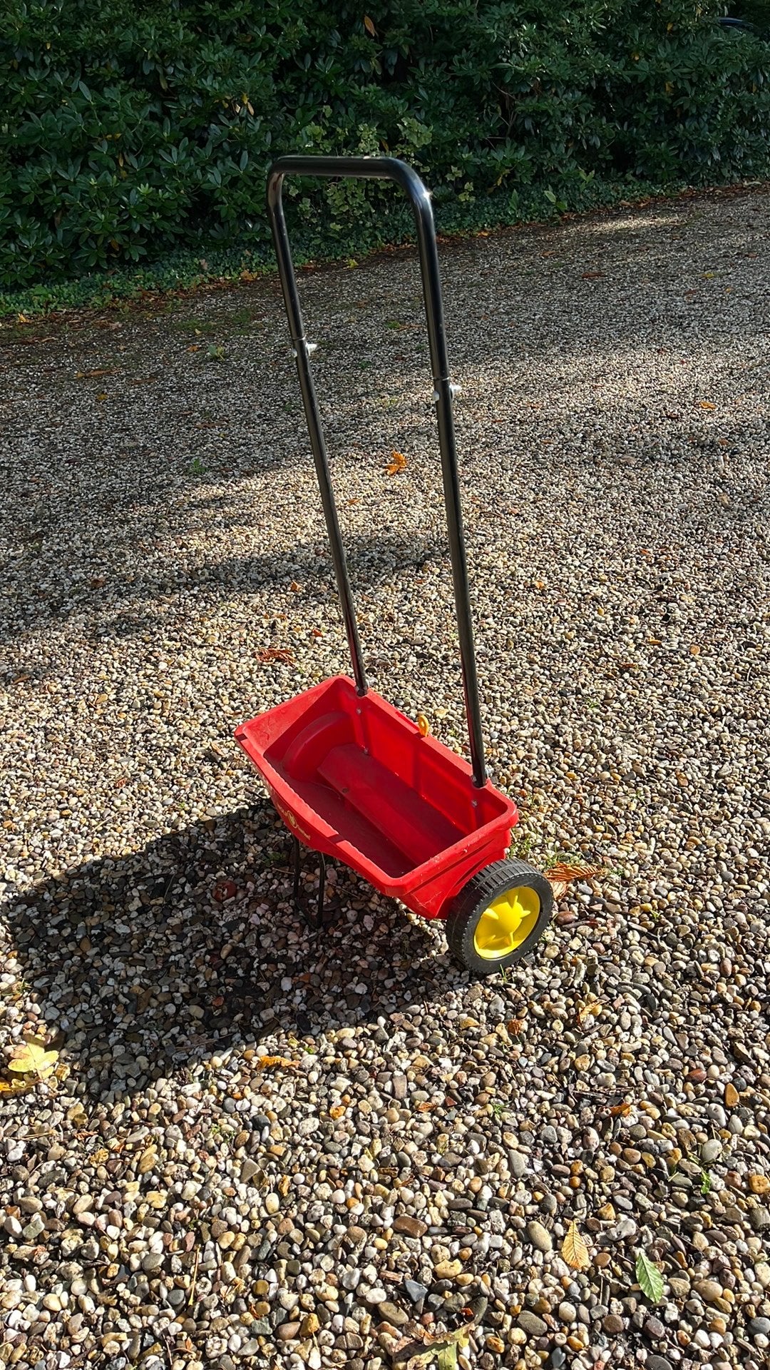 Wolf Garten, stooiwagen WE 330, Ophalen of Verzenden, Zo goed als nieuw