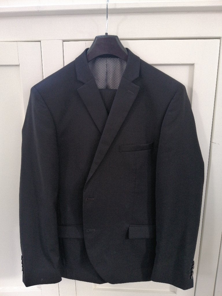 Grijs kostuum maat 26 (buikmaat 52-54) wol slim fit. C en A, Kleding | Heren, Kostuums en Colberts, Maat 52/54 (L), Zo goed als nieuw