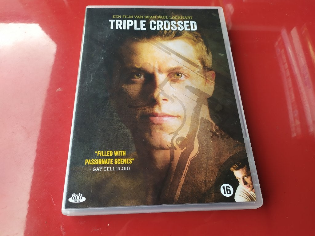 Triple Crossed, Alle leeftijden, Ophalen of Verzenden, Zo goed als nieuw, Overige gebieden