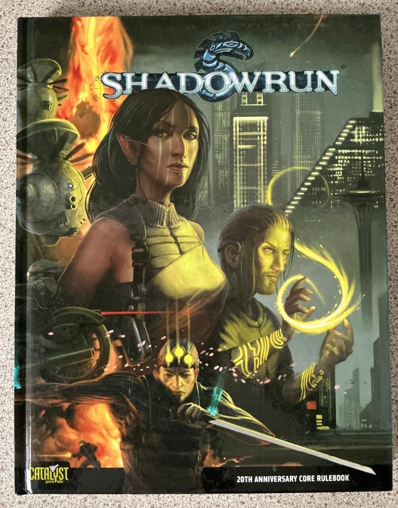 Shadowrun core rulebook 20th Anniversary Edition, Ophalen of Verzenden, Zo goed als nieuw, Catalyst Game Labs