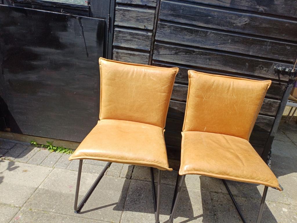2 volkeren stoelen Jess, Ophalen, Twee