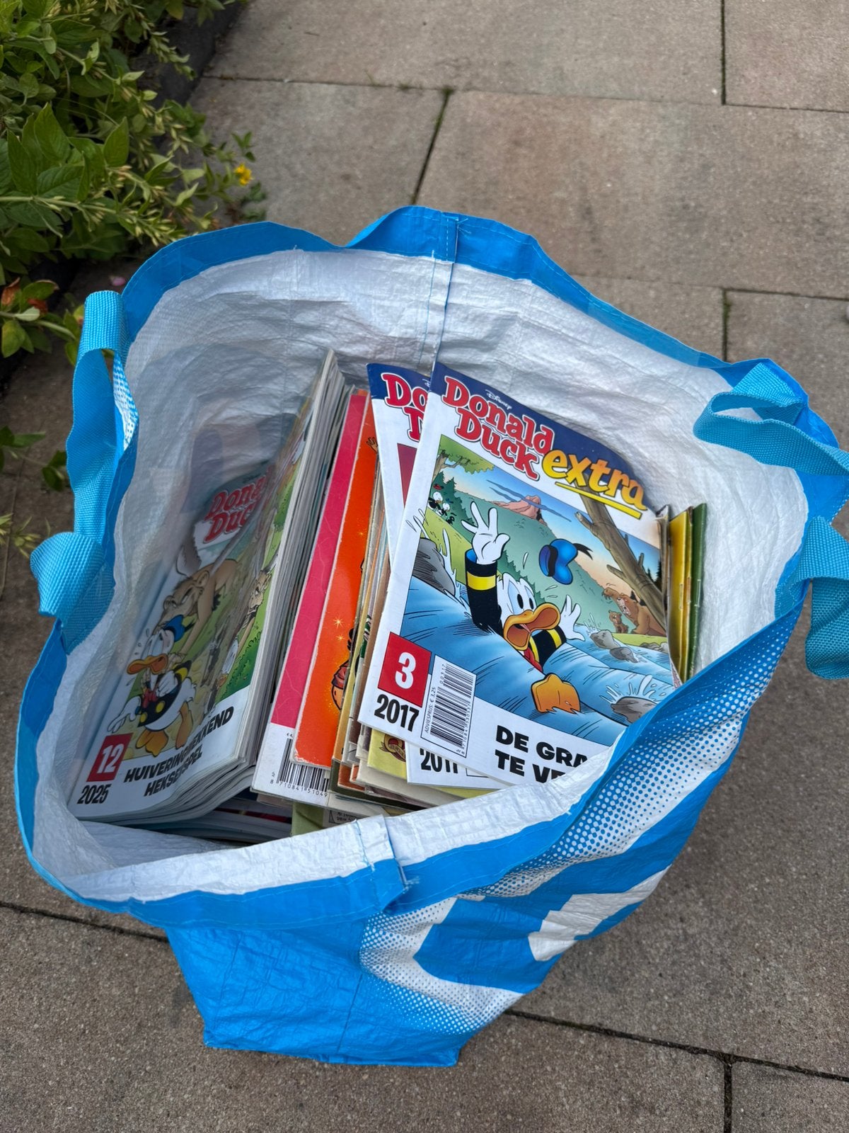 Tas vol Donald Ducks, Ophalen, Gelezen