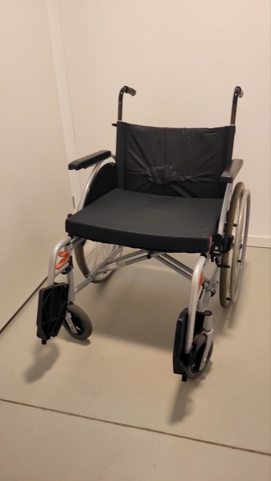 Van Os Excel reisrolstoel extra breed, Ophalen, Gebruikt, Duwrolstoel