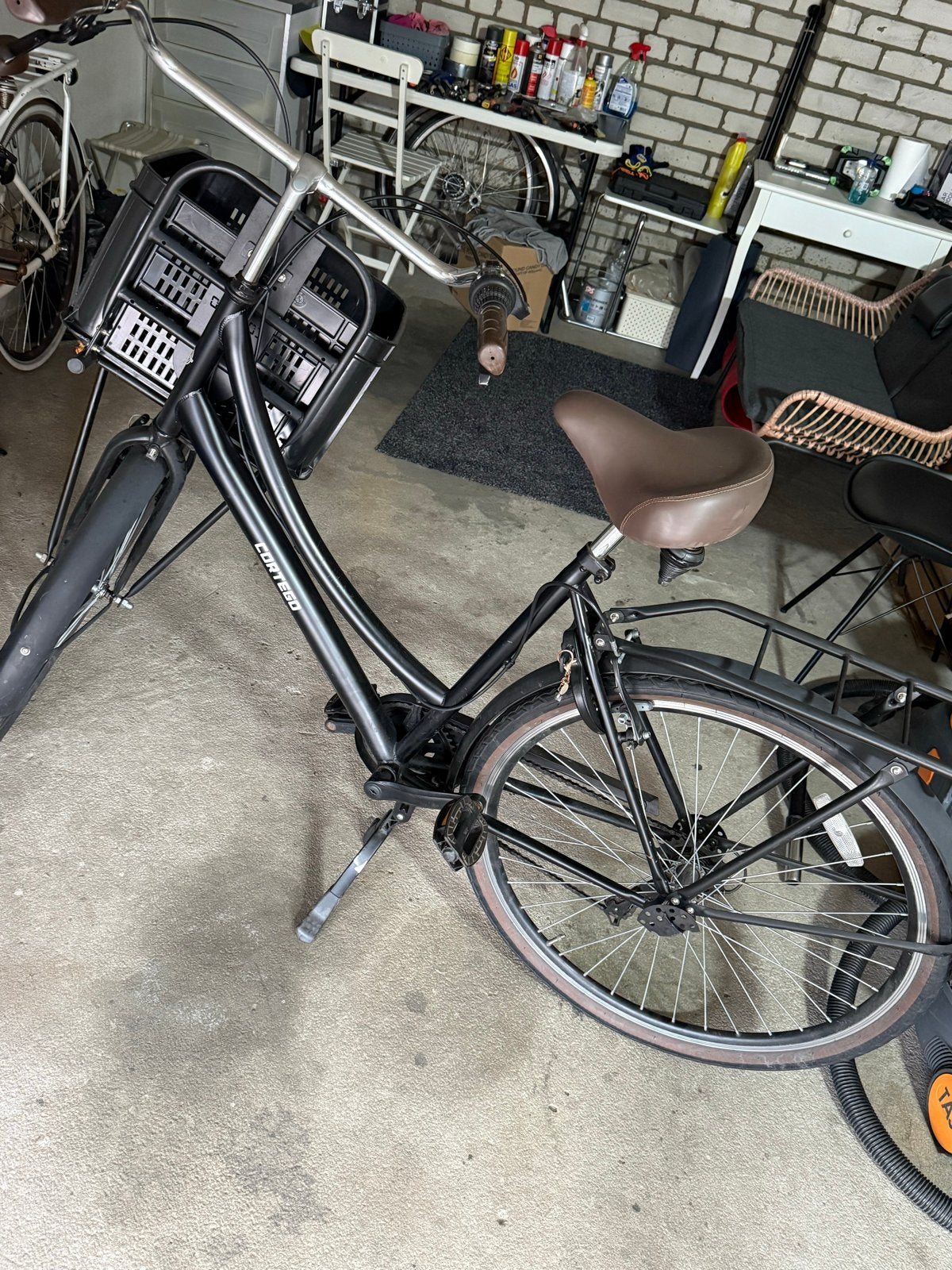 Cortego Damesfiets met mand en versnellingen, 53 tot 56 cm, Velgrem, Versnellingen, Zo goed als nieuw
