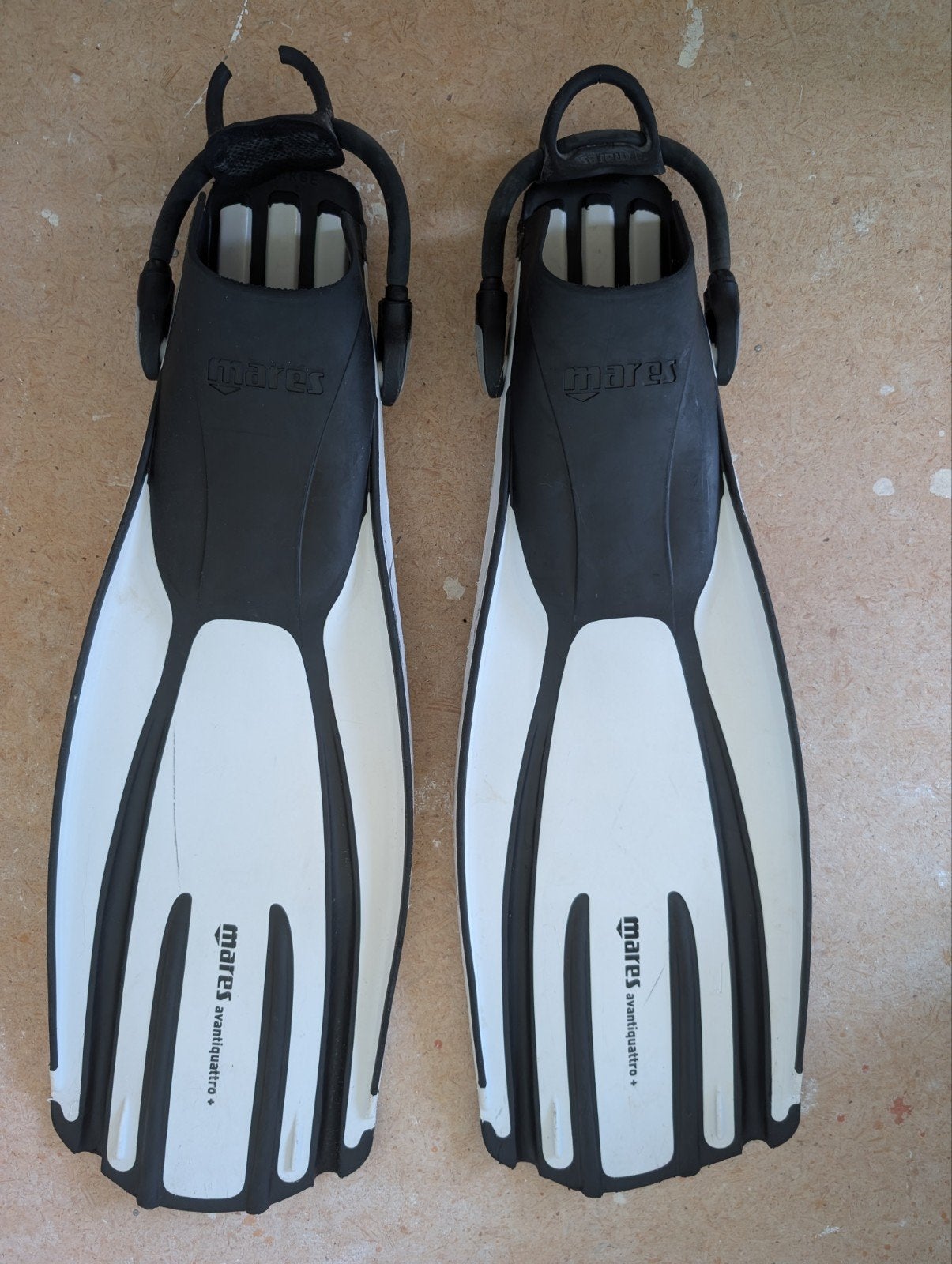 Mares Vinnen Maat XL, Watersport en Boten, Duiken, Ophalen of Verzenden, Zo goed als nieuw, Zwem- of Duikvliezen