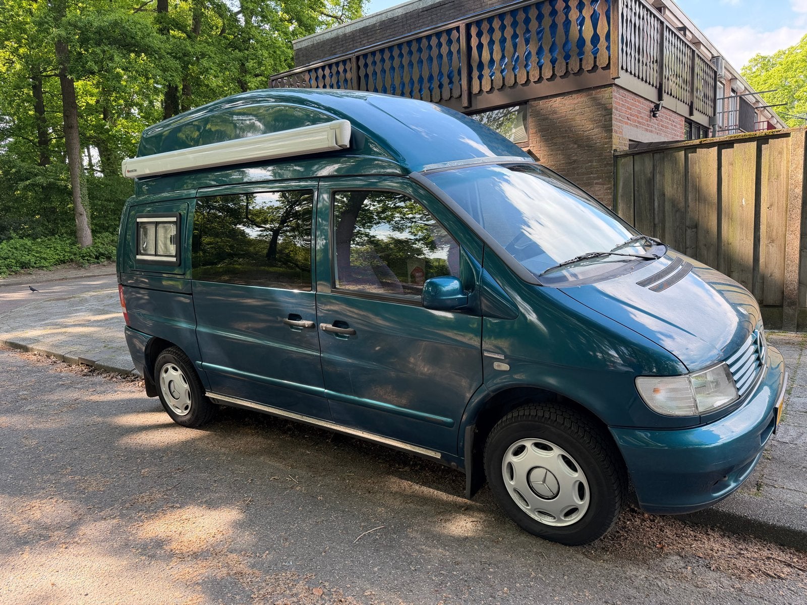 Mercedes-Benz Vito Camper - Compact en Compleet, Tot en met 2, Audio installatie, 4 tot 5 meter, Mercedes
