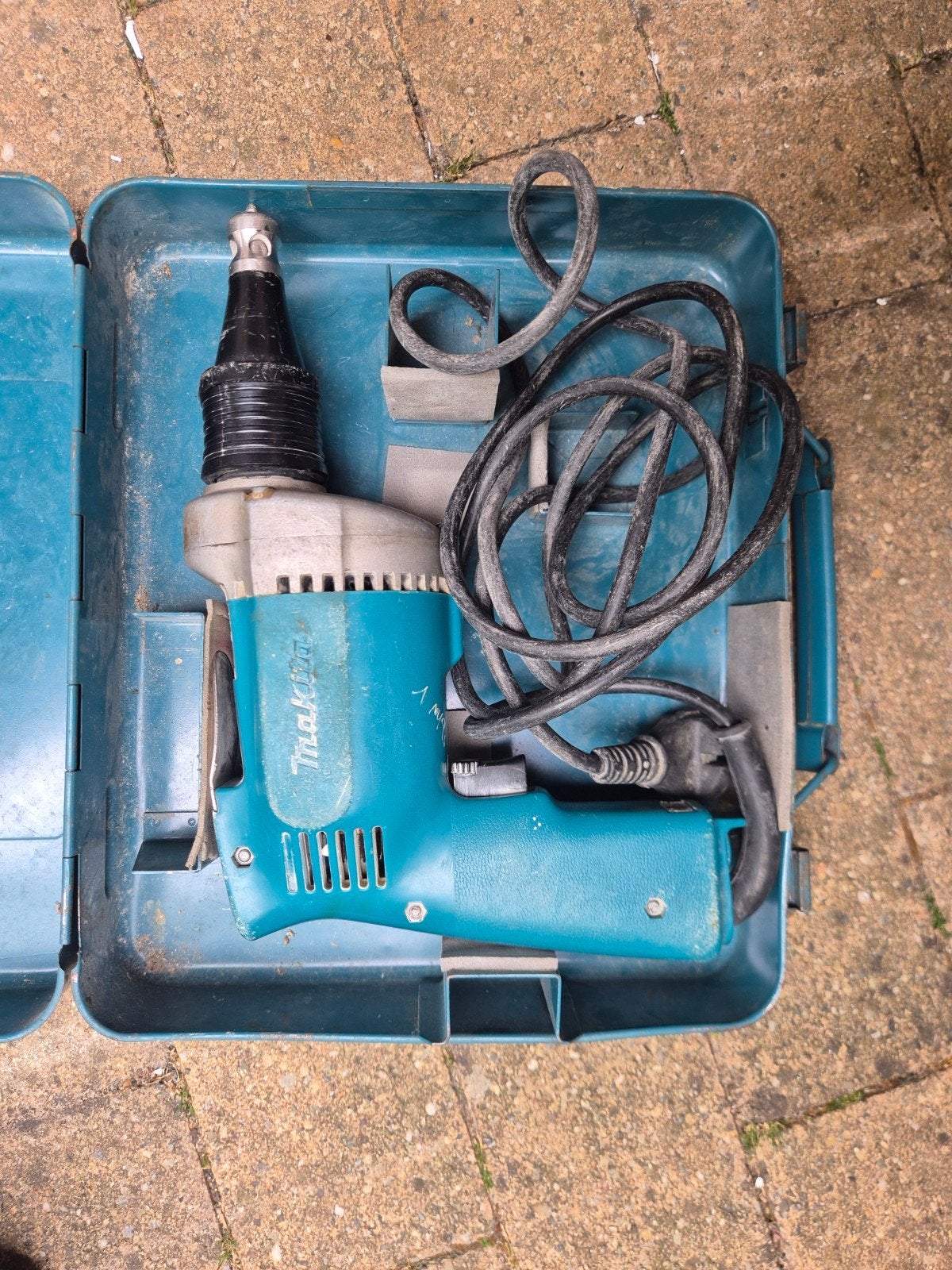 Makita 6802BV Schroefmachine 510W, Gebruikt, Variabele snelheid, Ophalen of Verzenden, Boor- en Schroefmachine