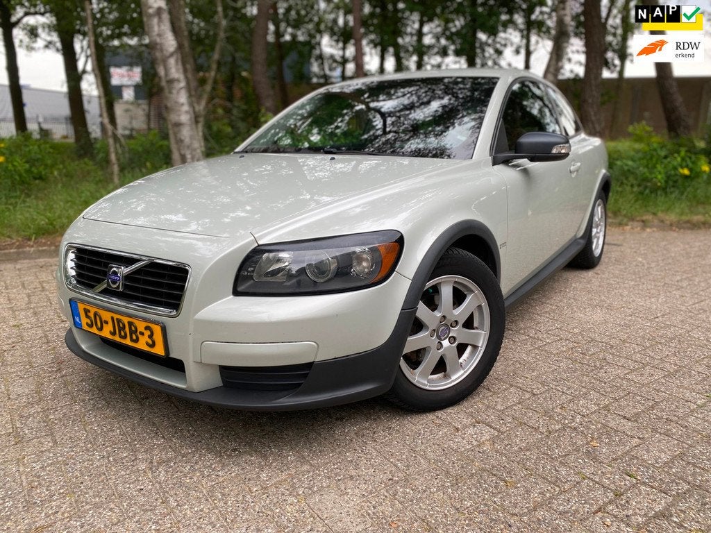 Volvo C30 1.6 Advantage NAP 1e eigenaar volledig onderhouden, Auto's, Volvo, Voorwielaandrijving, 1596 cc, 101 pk, Gebruikt