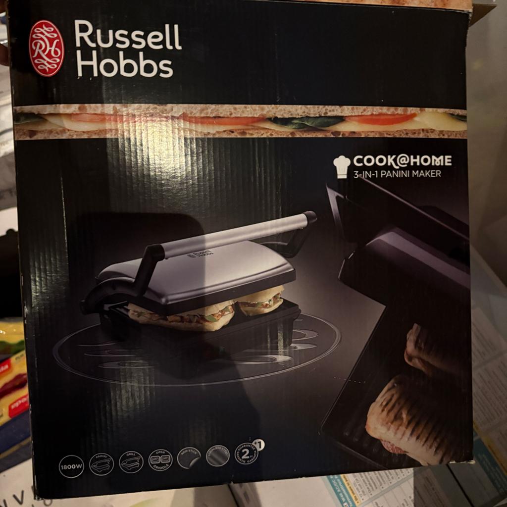 Russell Hobbs 3-in-1 Panini Maker - Zo goed als nieuw, Ophalen of Verzenden, Zo goed als nieuw, Tafelgrill