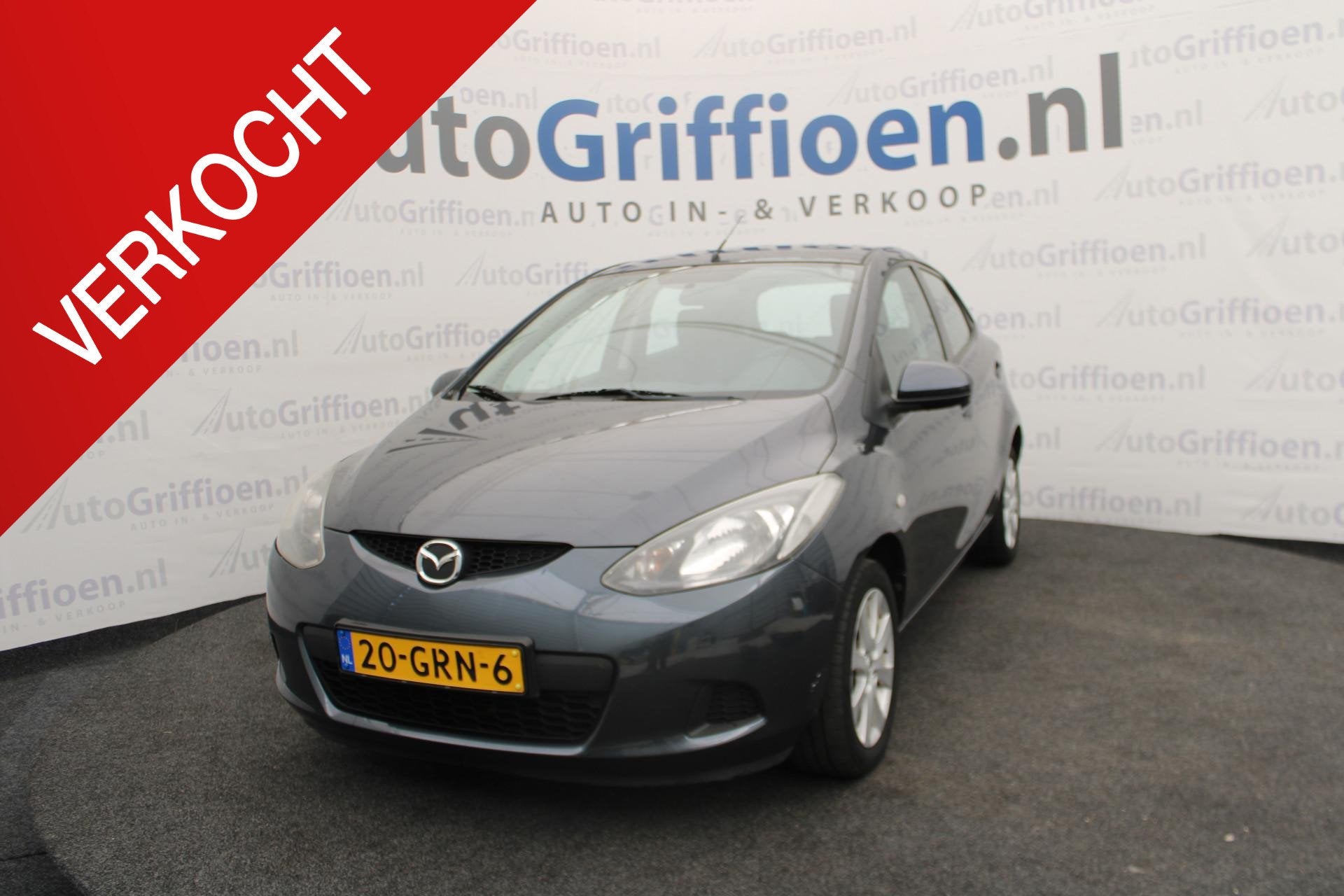 Mazda 2 1.3hp S-VT nette 5-deurs met groot scherm, Auto's, Voorwielaandrijving, Gebruikt, 4 cilinders, 4 stoelen
